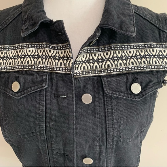 H&M Coachella Official Collection Denim Raw Hem Embroidered Vest - Picture 6 of 10